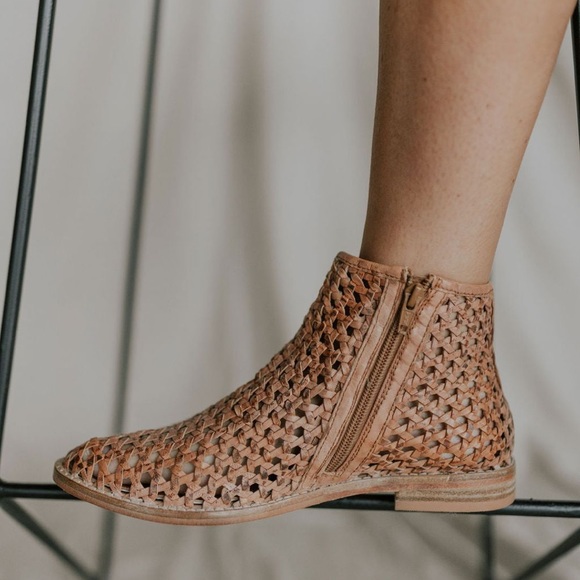 NWOT Free People Cayne Woven Bootie - Picture 3 of 6